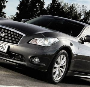 infiniti M