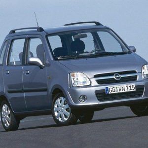 opel agila 01